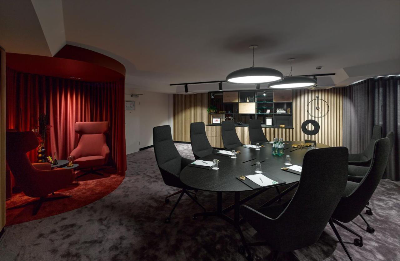 Holiday Inn Stuttgart By Ihg Dış mekan fotoğraf