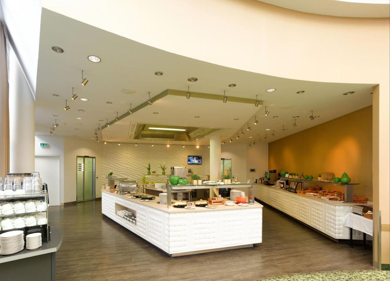 Holiday Inn Stuttgart By Ihg Dış mekan fotoğraf